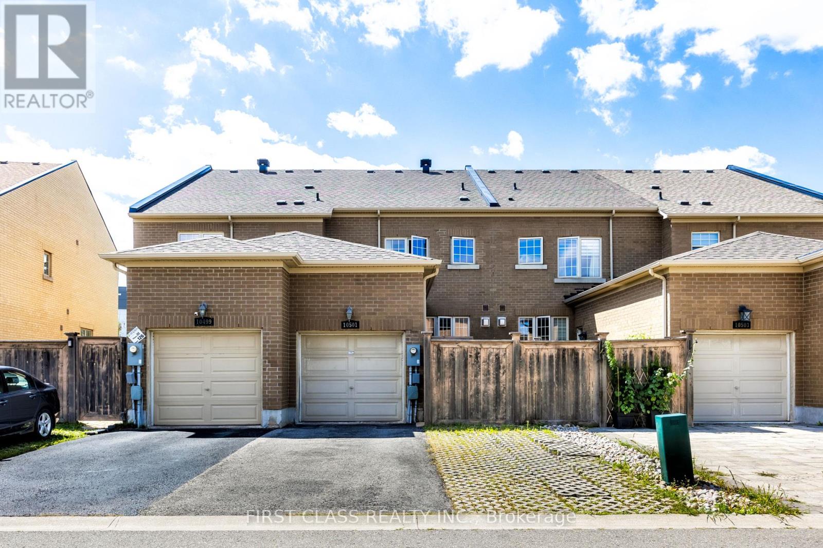 Photo 6 of 10501 Woodbine Ave Avenue, Markham ON