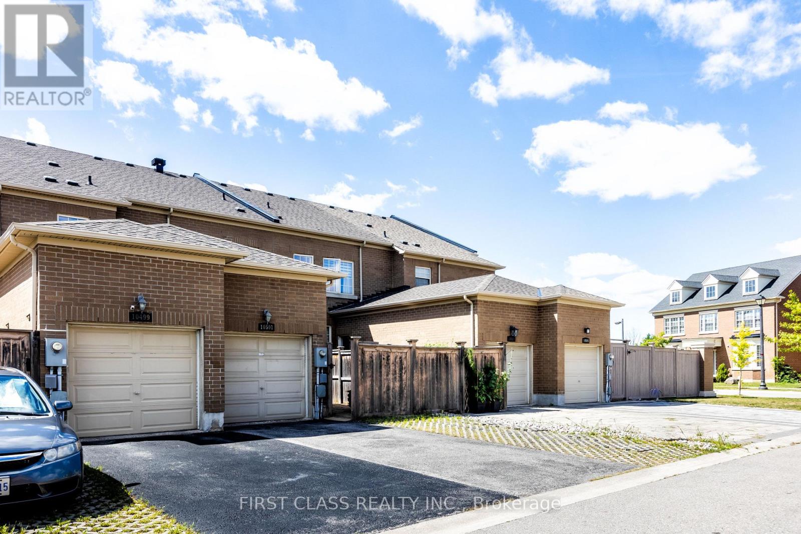 Photo 7 of 10501 Woodbine Ave Avenue, Markham ON