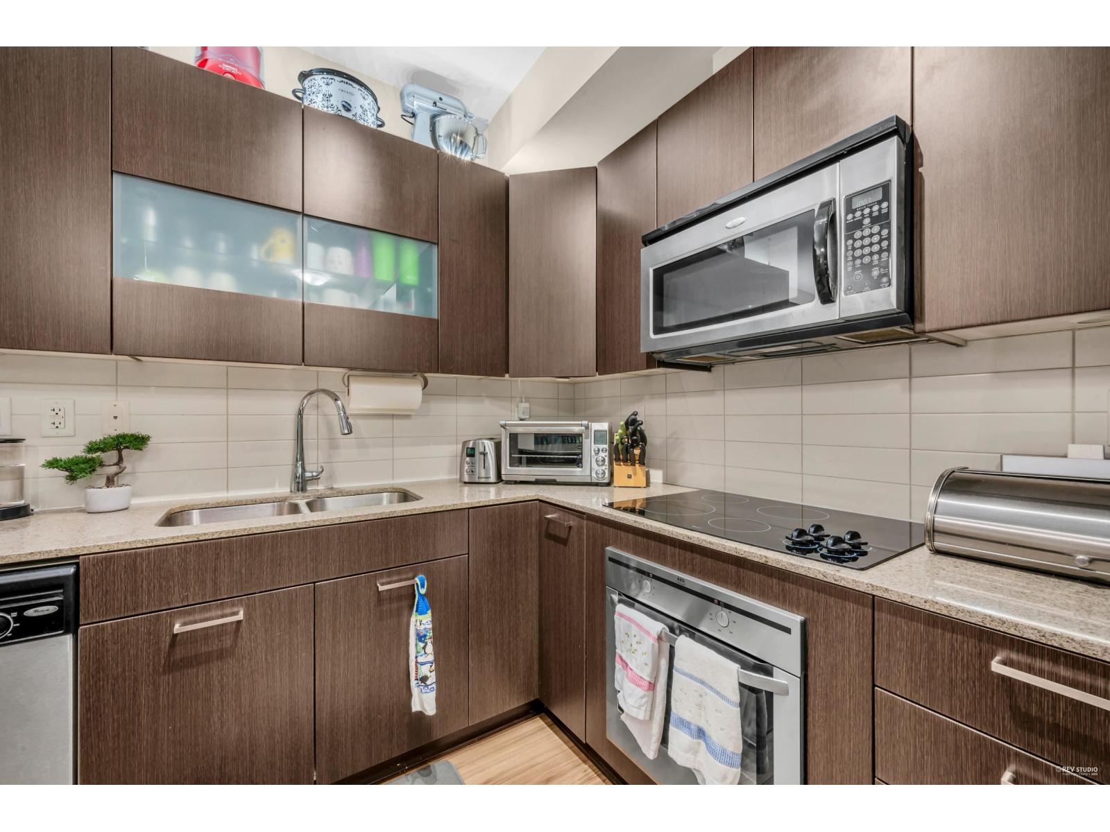 Photo 19 of 114 13321 102 A Avenue, Surrey BC