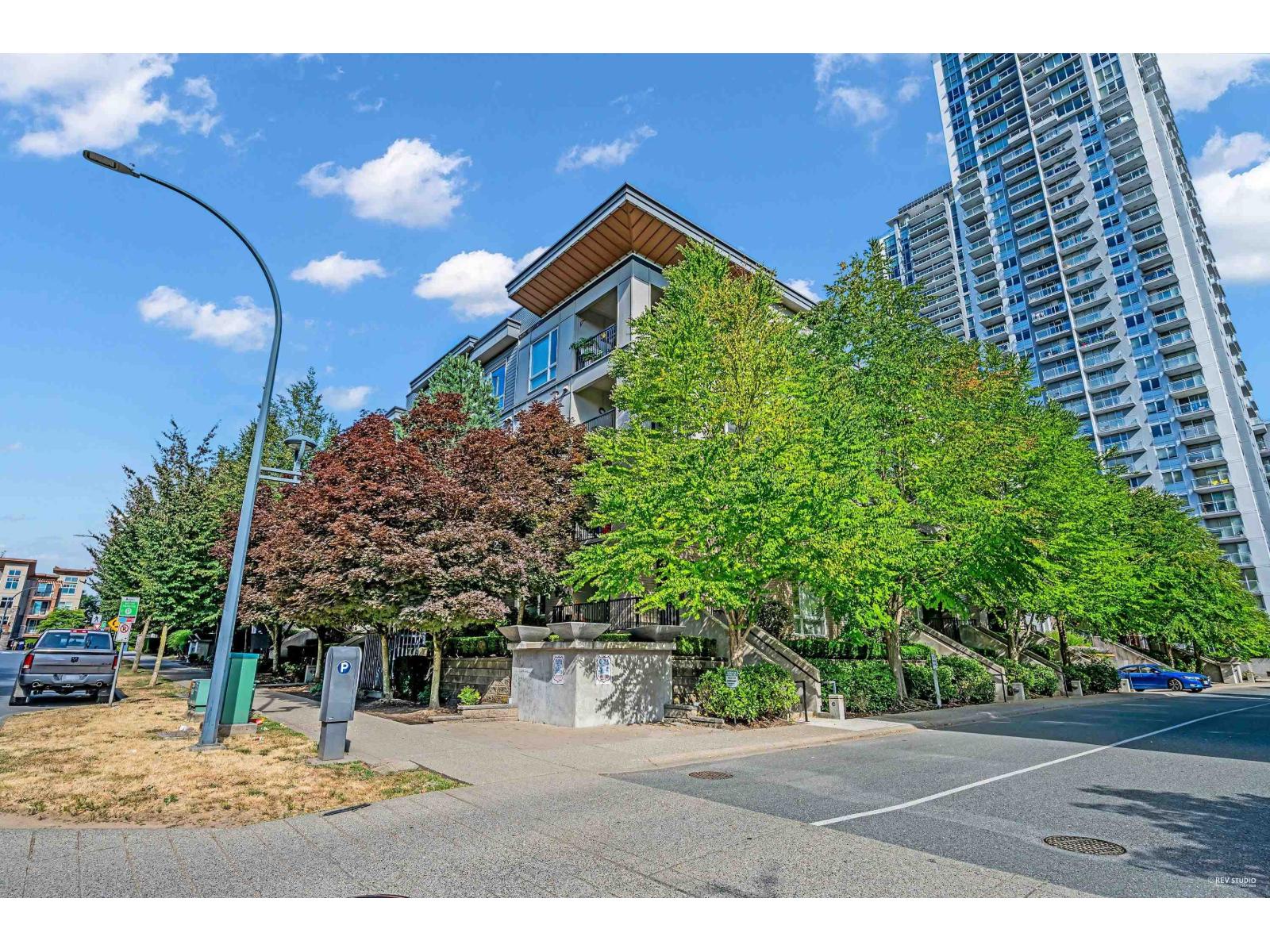 Photo 17 of 114 13321 102 A Avenue, Surrey BC