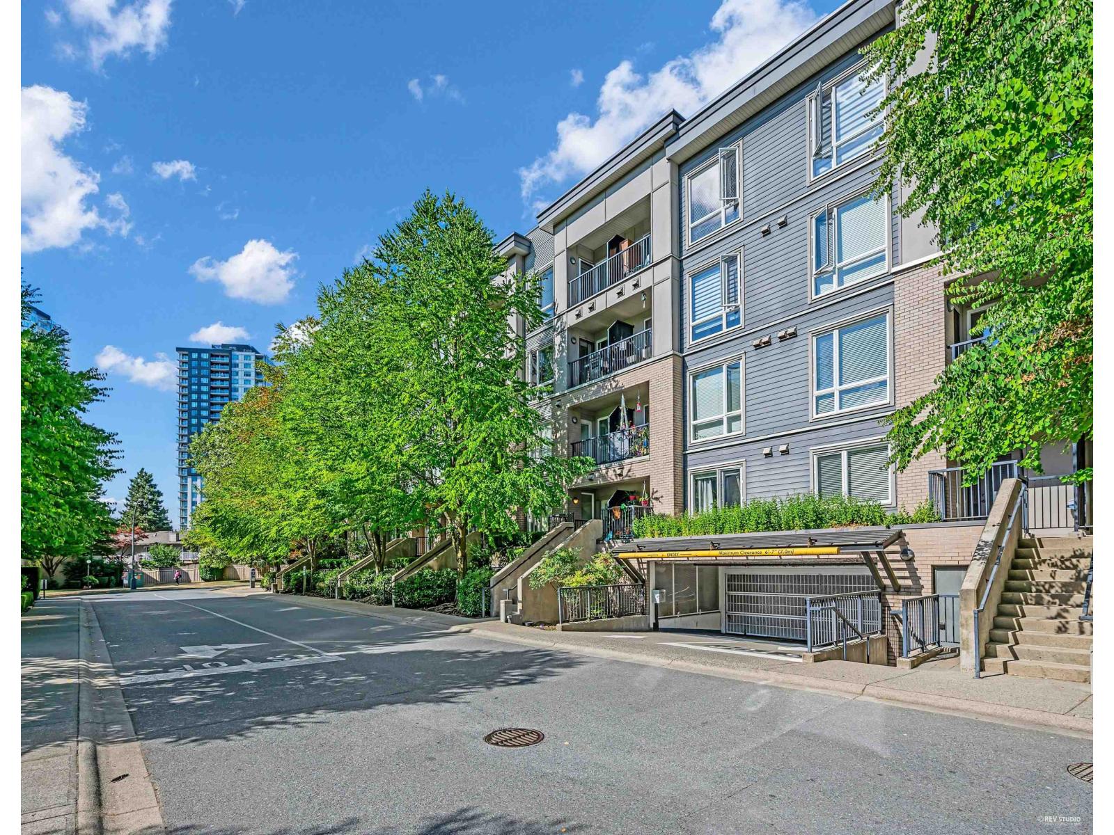 Photo 1 of 114 13321 102 A Avenue, Surrey BC