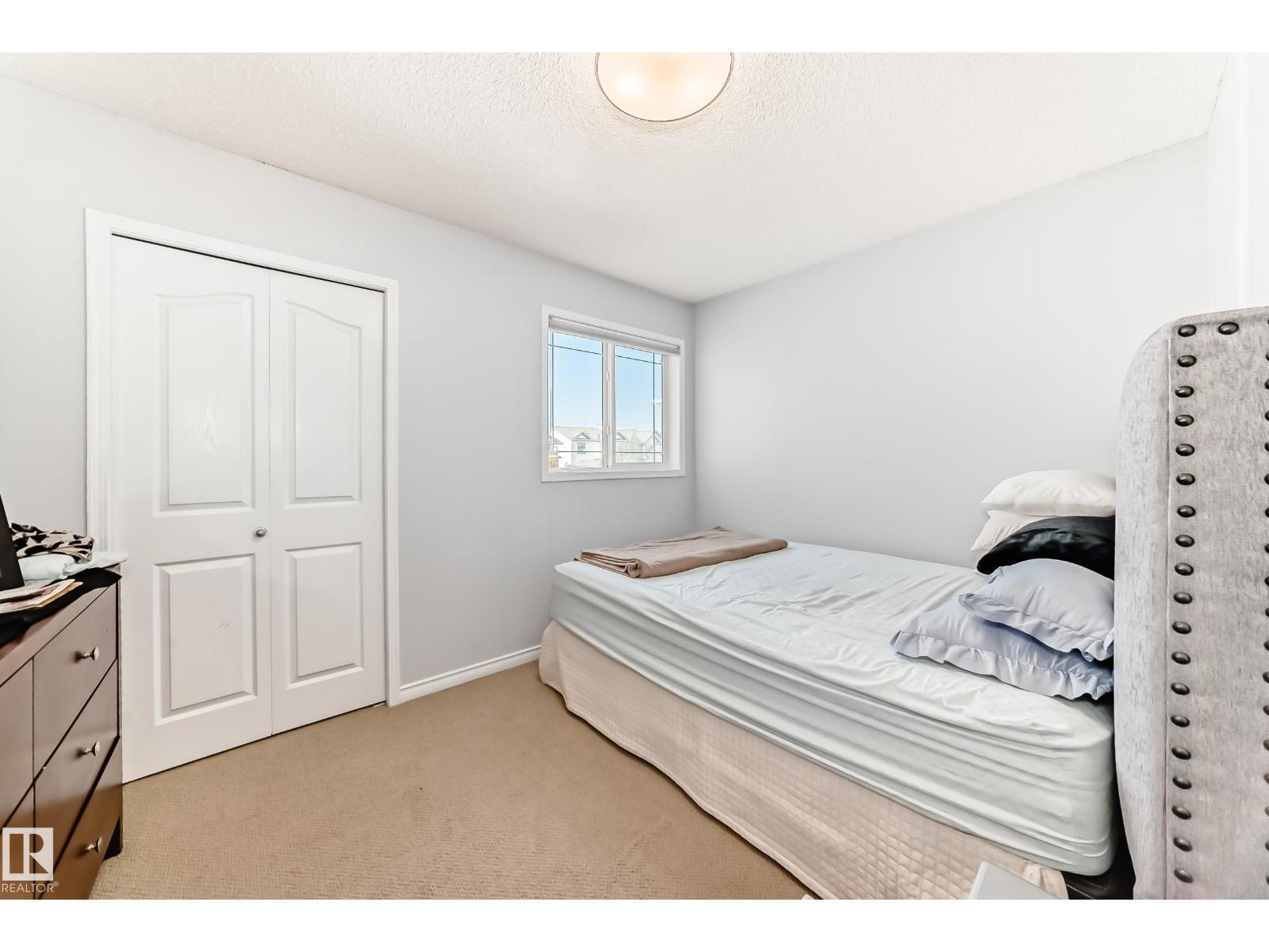 Photo 1 of 5506 165 Av Nw, Edmonton AB
