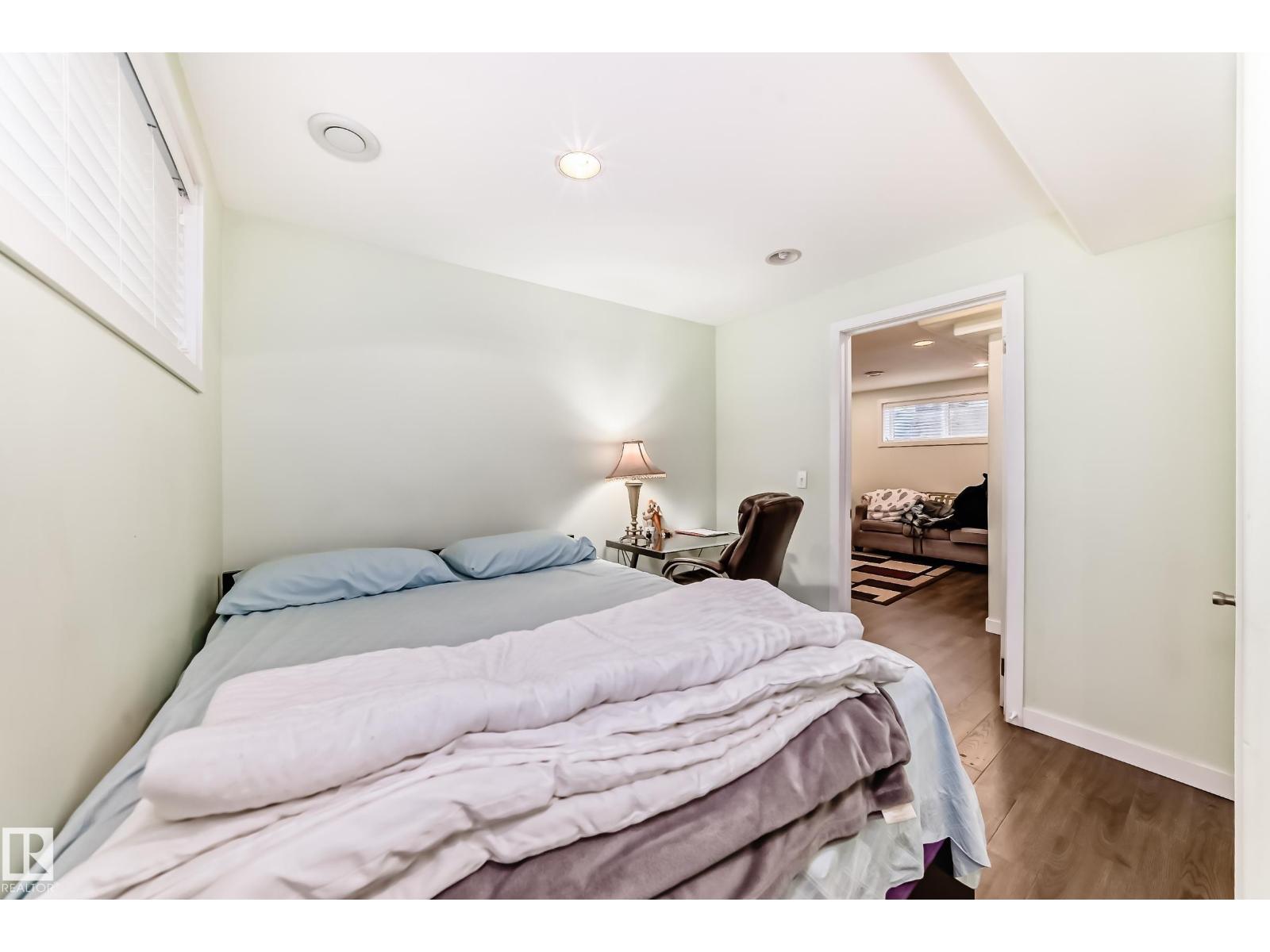 Photo 30 of 5506 165 Av Nw, Edmonton AB