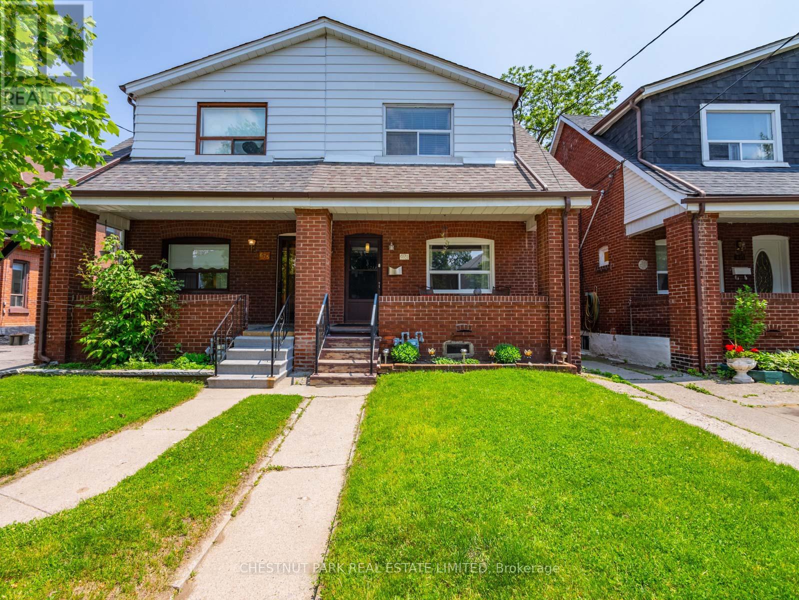 Photo 25 of 673 Durie Street, Toronto ON