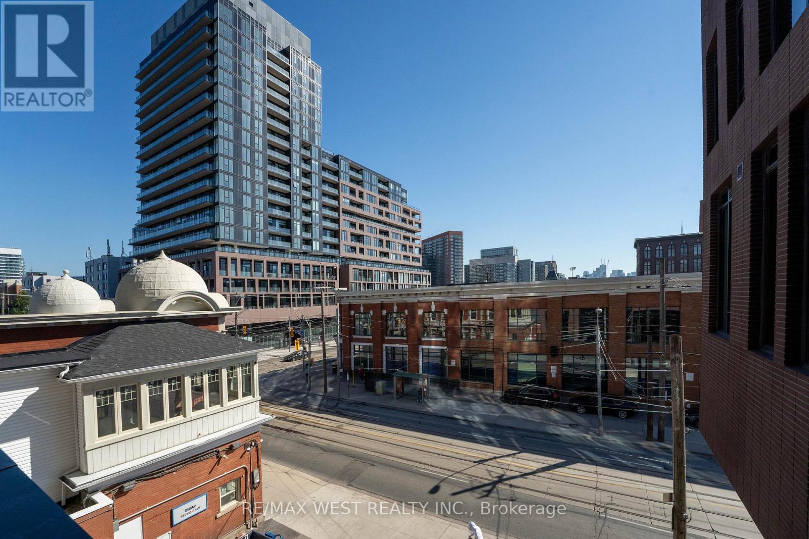 Photo 23 of 413 270 Dufferin Street, Toronto ON