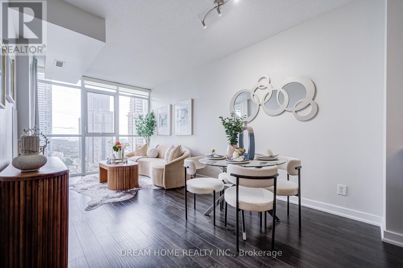 Photo 22 of 2408 4070 Confederation Parkway, Mississauga ON