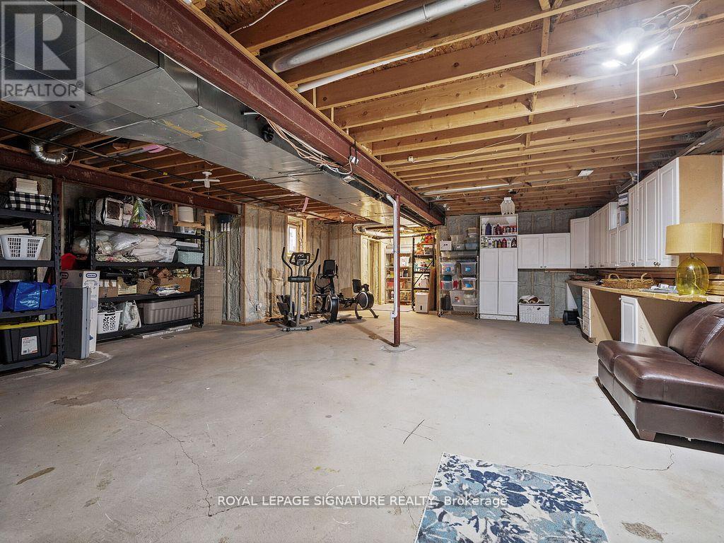 Photo 16 of 10 Forest Ridge Crescent, Halton Hills ON