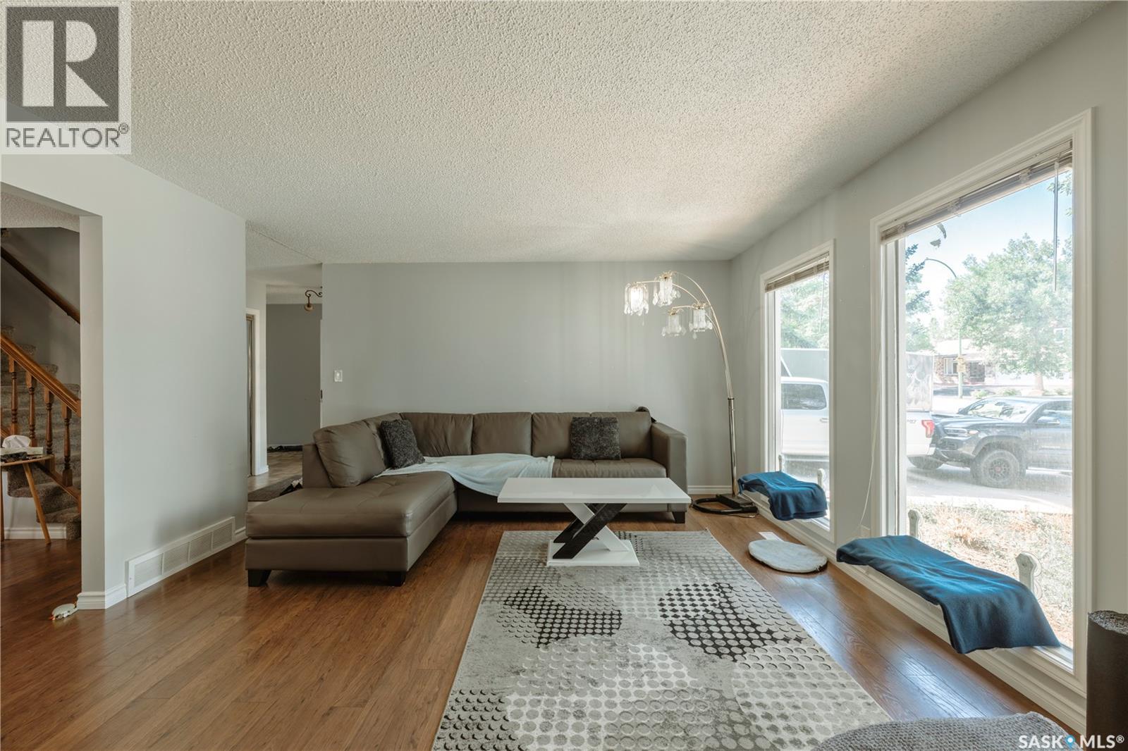 Photo 5 of 55 University Park Drive, Regina SK