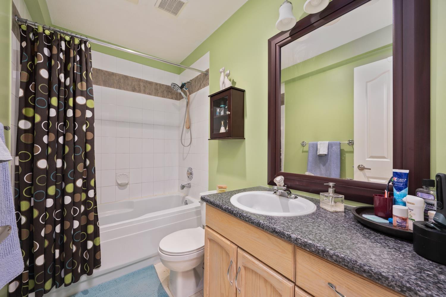 Photo 6 of 407 33280 E Bourquin Crescent, Abbotsford BC
