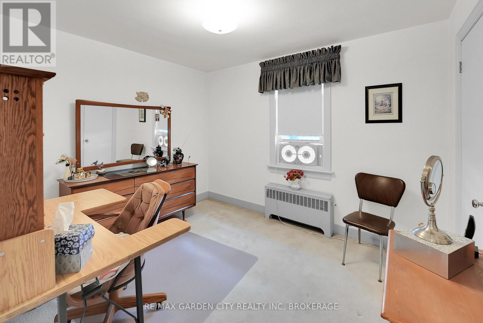 Photo 47 of 248 Wallace Avenue S, Welland ON