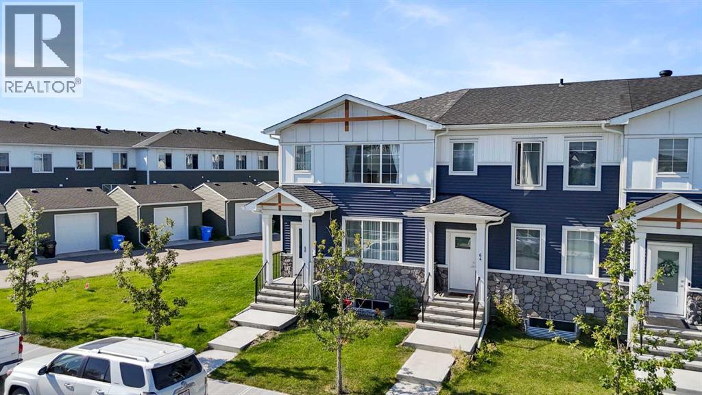 Single Family House for Sale in  Amblefield Terrace NW Moraine Calgary 
