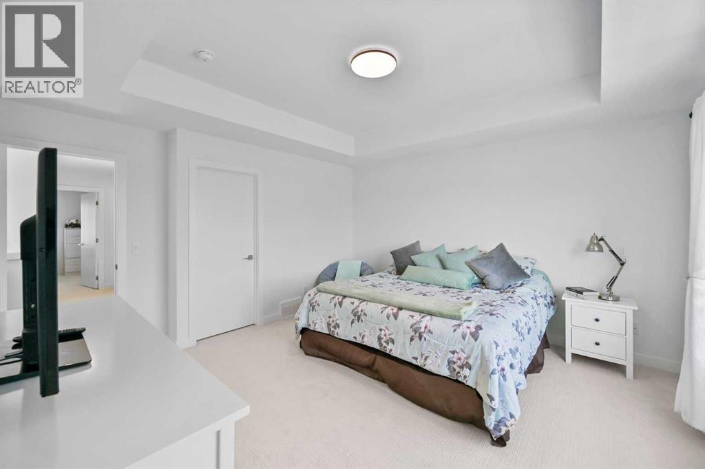 Single Family House for Sale in  Amblefield Terrace NW Moraine Calgary 