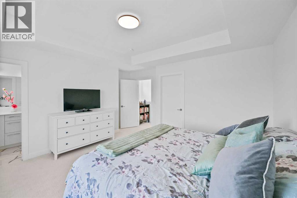 Single Family House for Sale in  Amblefield Terrace NW Moraine Calgary 