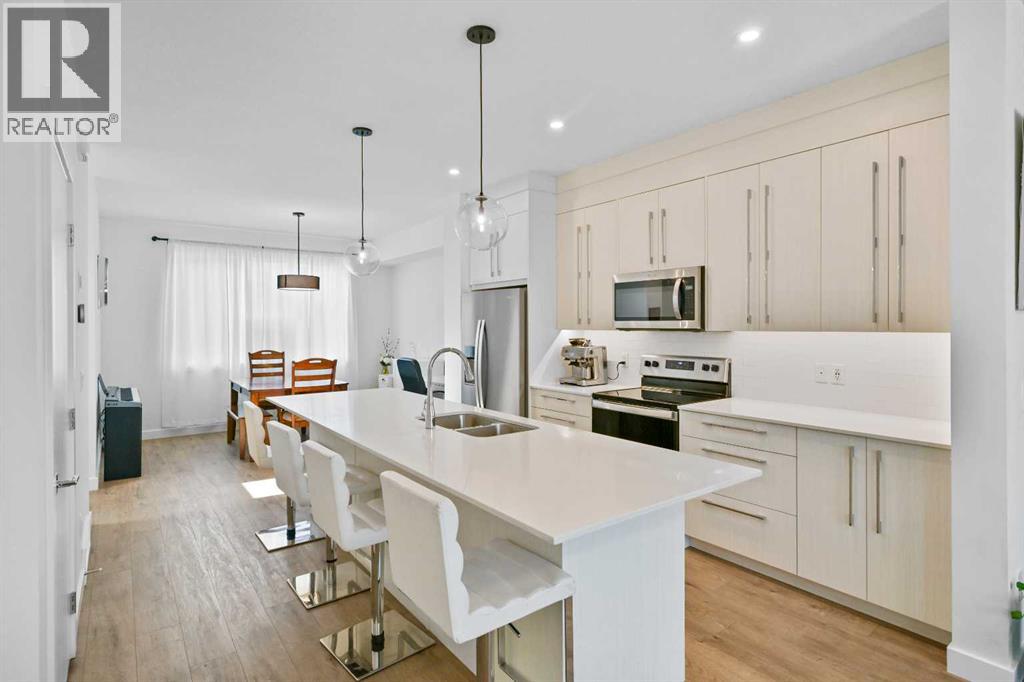 Single Family House for Sale in  Amblefield Terrace NW Moraine Calgary 