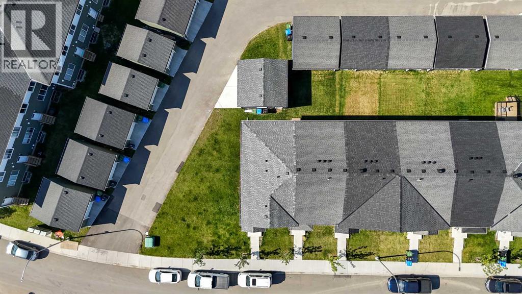 Single Family House for Sale in  Amblefield Terrace NW Moraine Calgary 