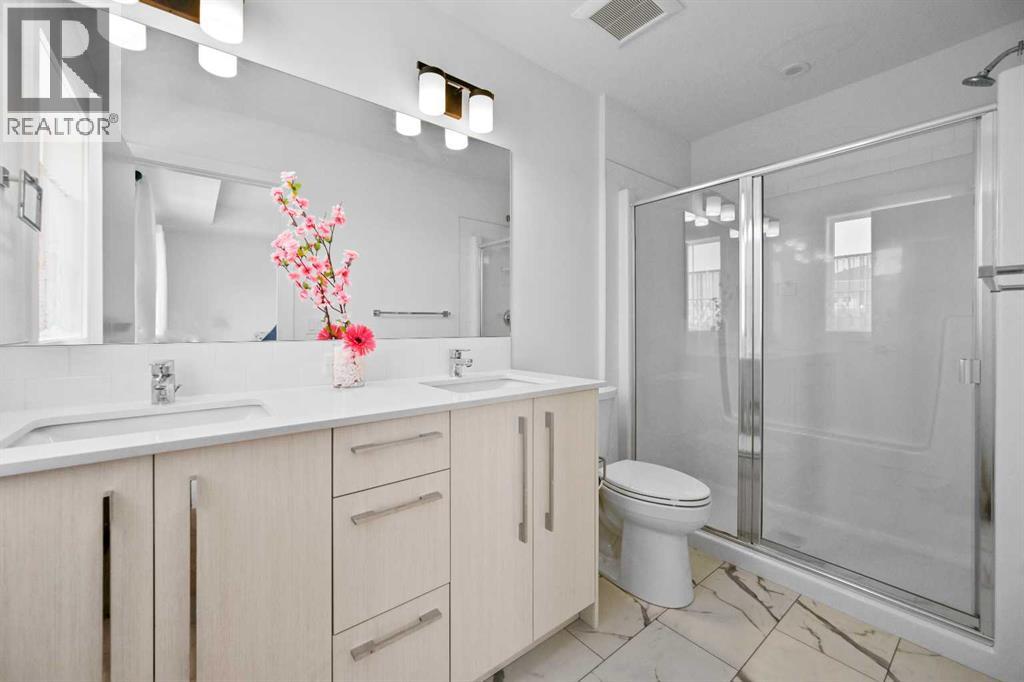 Single Family House for Sale in  Amblefield Terrace NW Moraine Calgary 