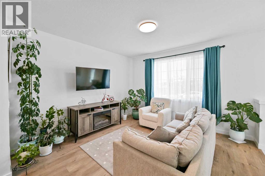 60 Amblefield Terrace NW, Calgary, Alberta