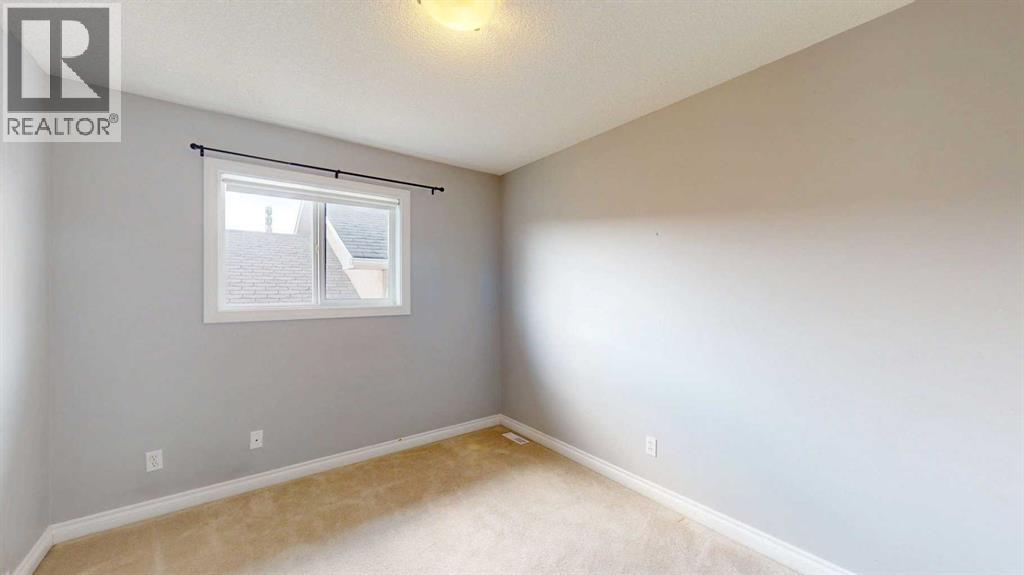 Photo 25 of 251 Laffont Way, Fort Mcmurray AB