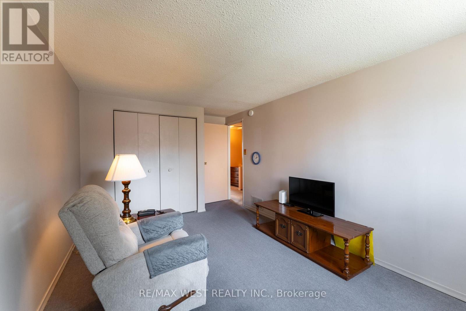 Photo 21 of 68 222 Pearson Street, Oshawa ON
