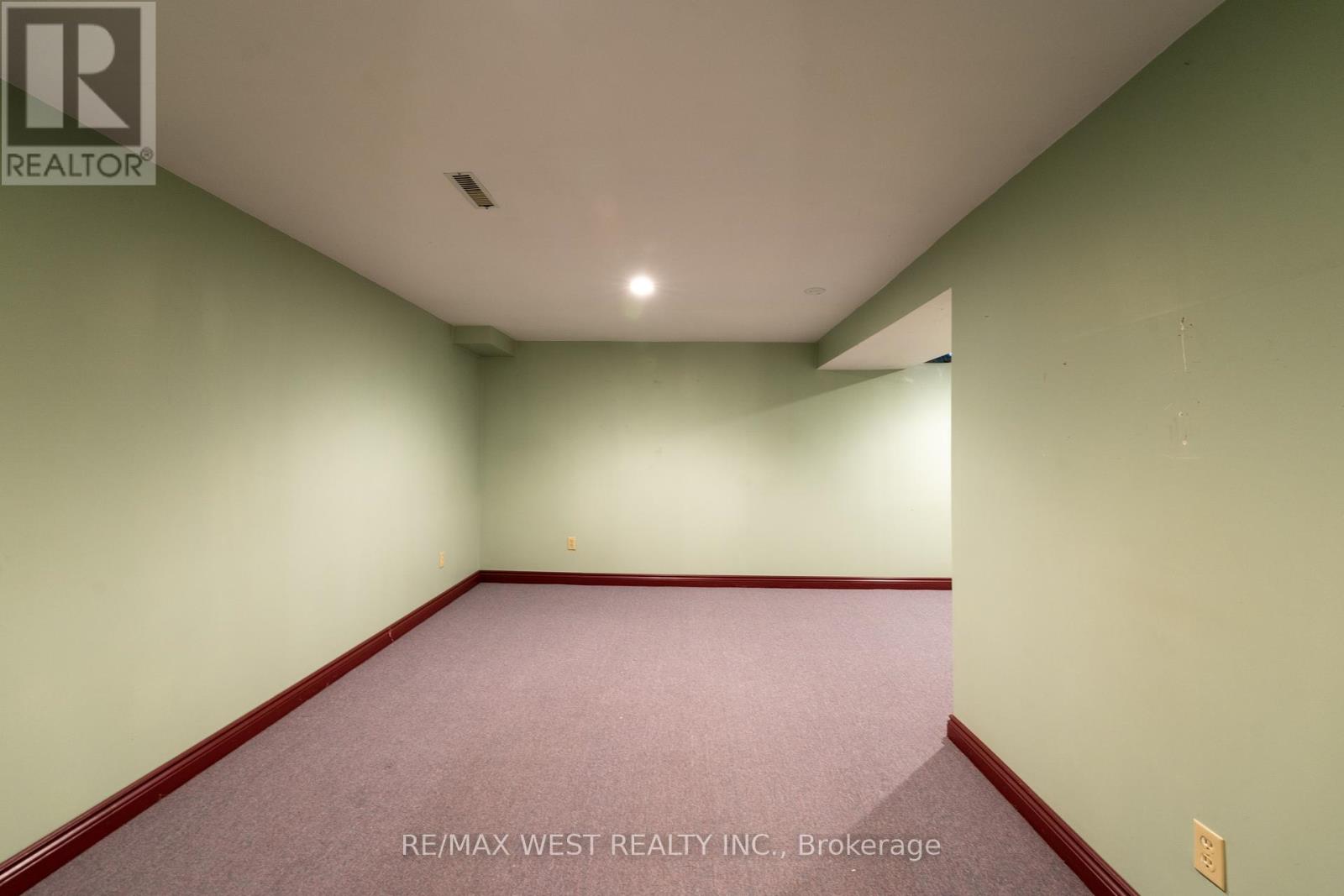 Photo 41 of 68 222 Pearson Street, Oshawa ON