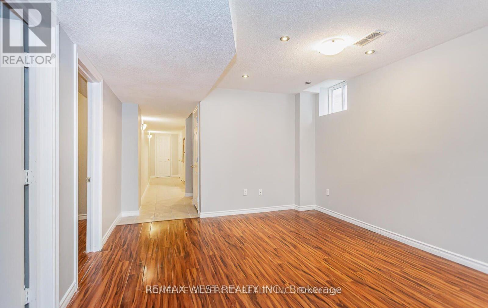 Photo 1 of Lower 157 Hollywood Hill Circle, Vaughan ON
