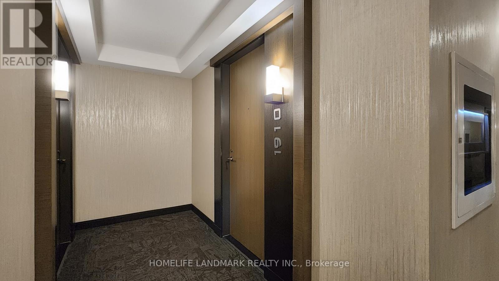 Photo 6 of 1910 1 Uptown Drive, Markham ON