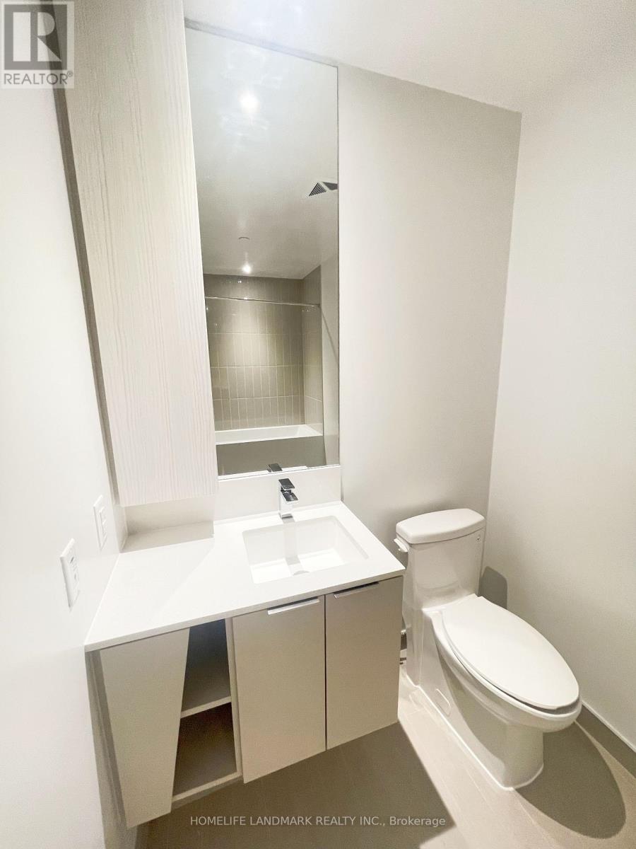 Photo 1 of 2812 3900 Confederation Parkway, Mississauga ON