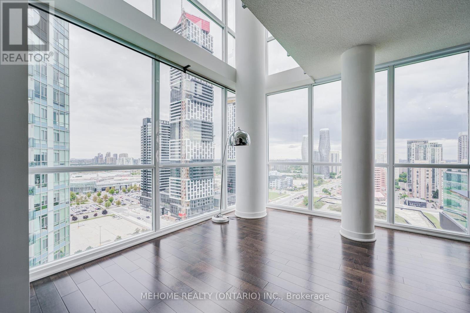 Photo 2 of 2103 223 Webb Drive, Mississauga ON