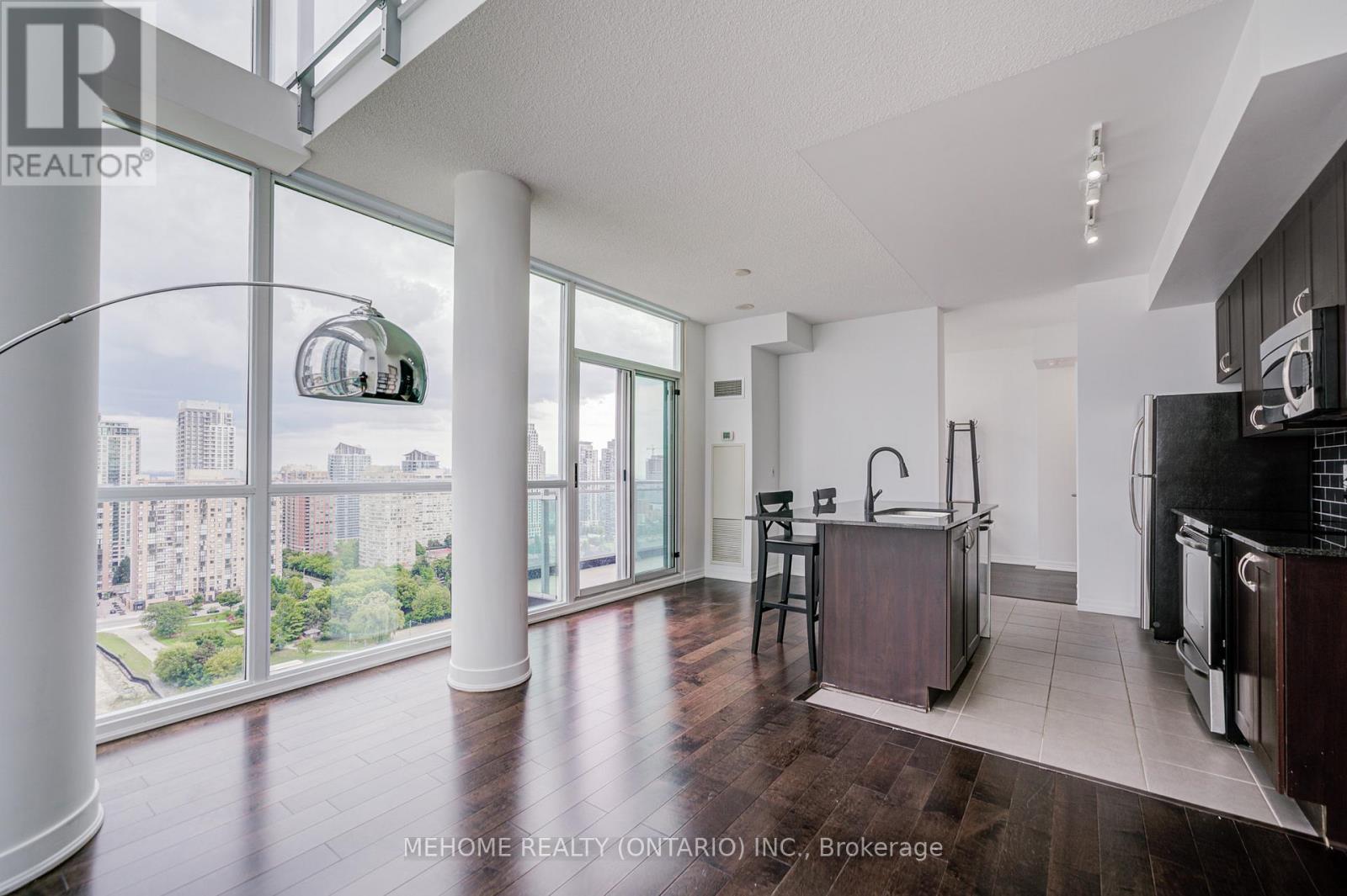Photo 1 of 2103 223 Webb Drive, Mississauga ON