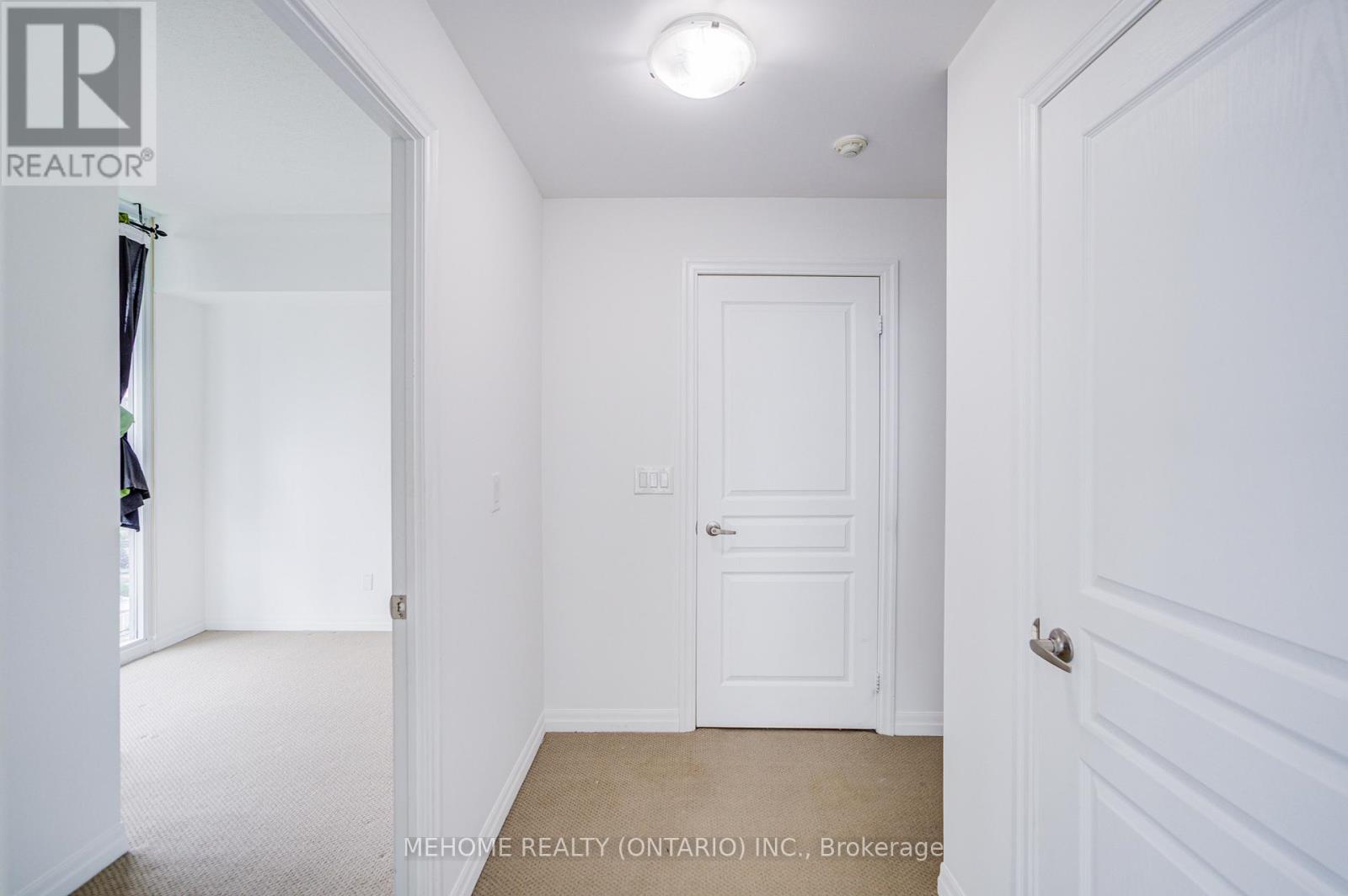 Photo 9 of 2103 223 Webb Drive, Mississauga ON