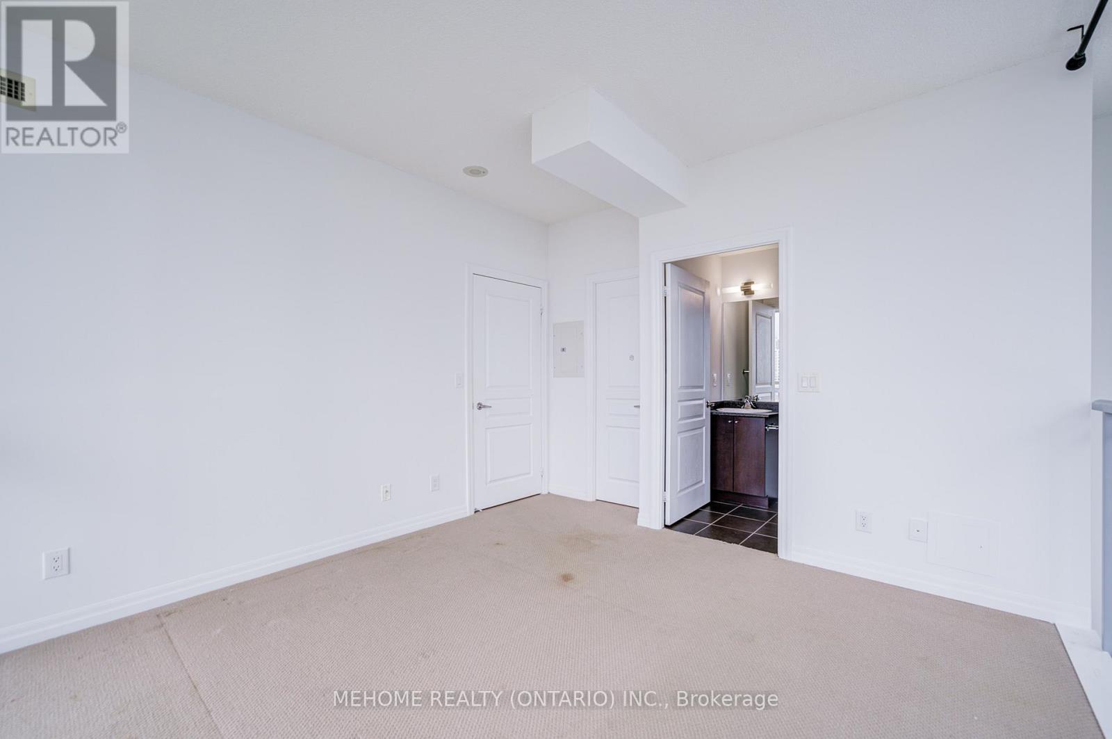 Photo 45 of 2103 223 Webb Drive, Mississauga ON