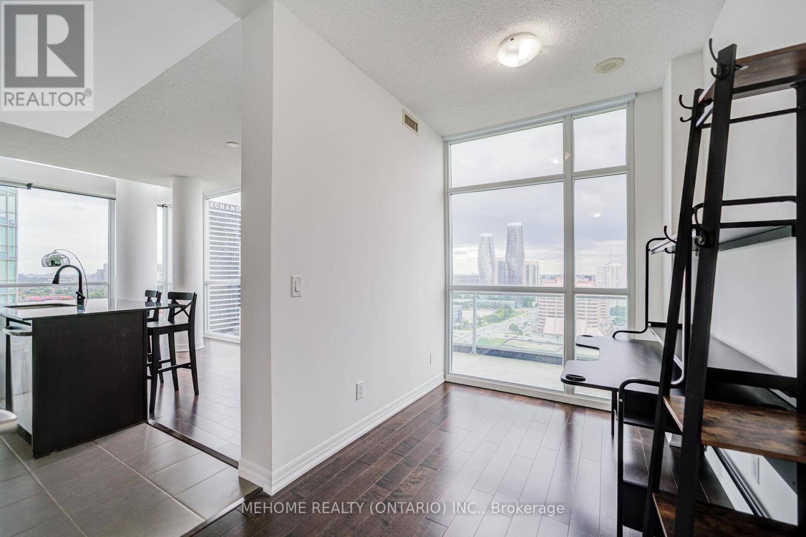 Photo 13 of 2103 223 Webb Drive, Mississauga ON