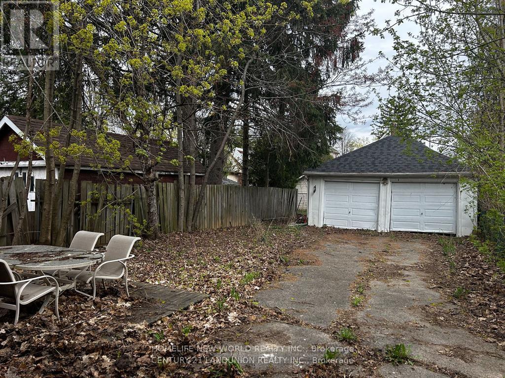 Photo 8 of Bsmt Rm 2 46 Arnold Street, Hamilton ON