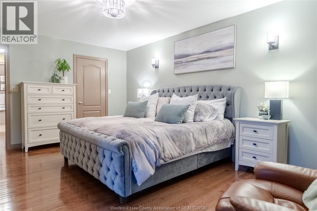 Photo 14 of 3062 Tyler, Windsor ON