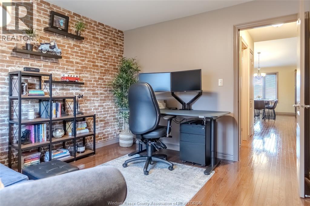 Photo 19 of 3062 Tyler, Windsor ON