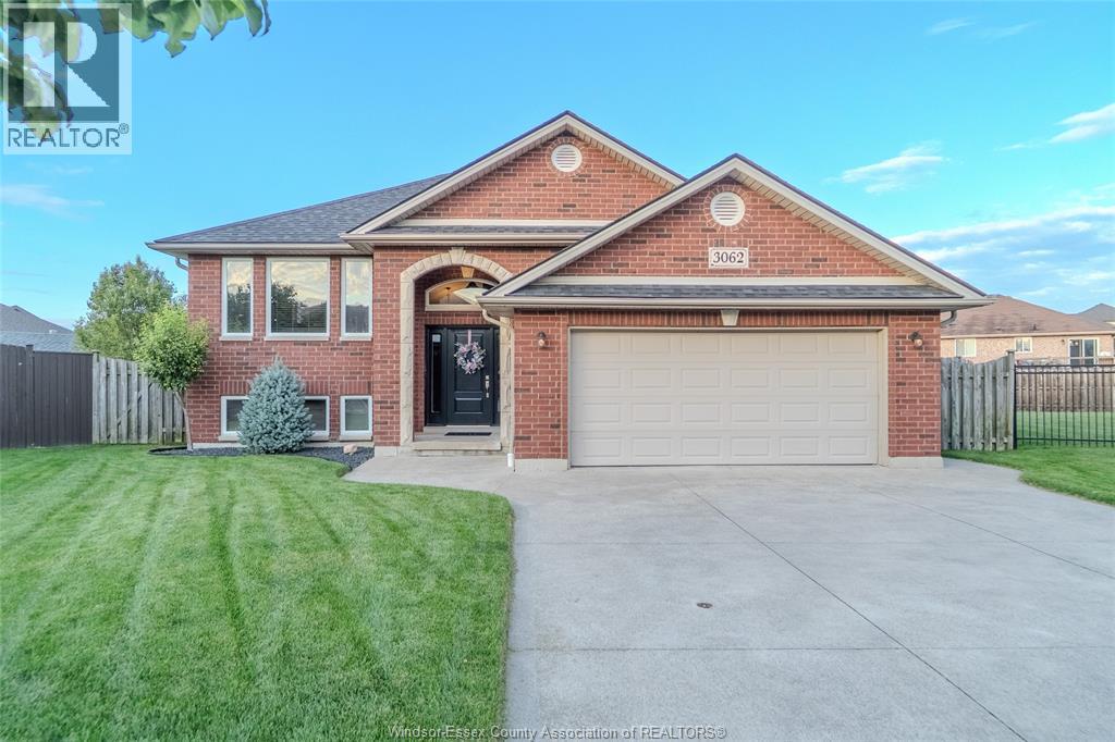 Photo 2 of 3062 Tyler, Windsor ON