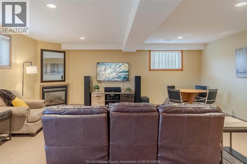 Photo 27 of 3062 Tyler, Windsor ON
