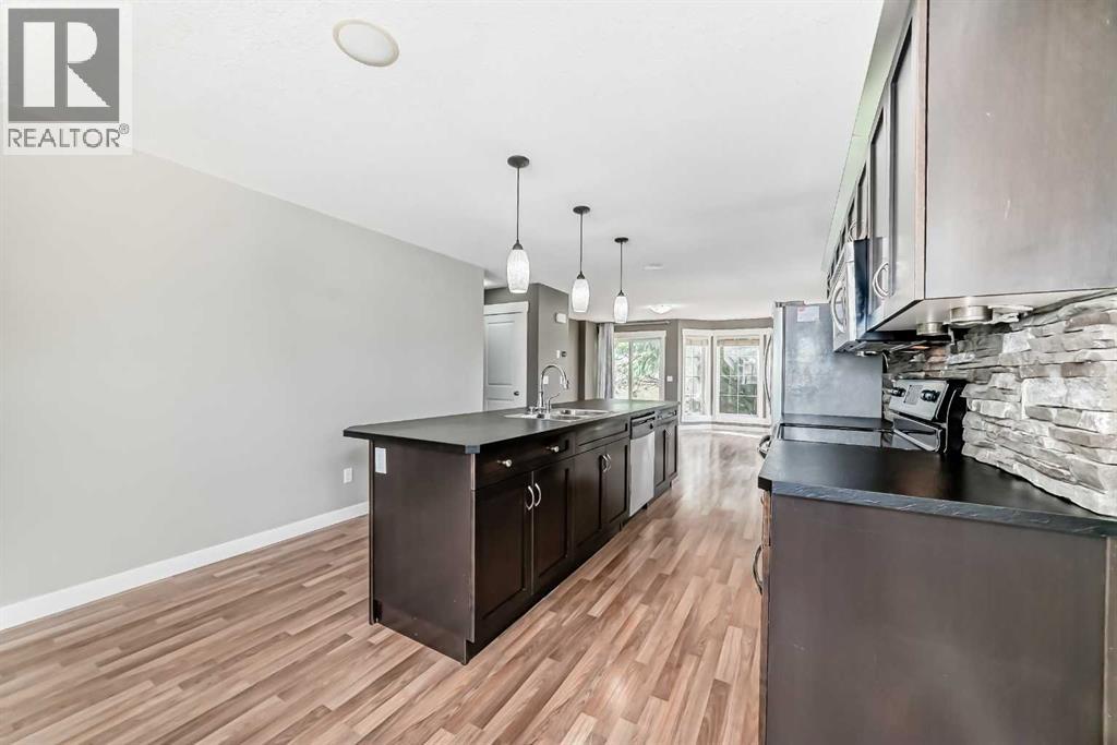 Photo 7 of 101 Indigo Lane, Chestermere AB