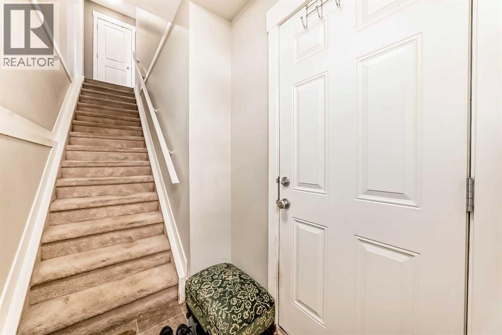 Photo 4 of 101 Indigo Lane, Chestermere AB