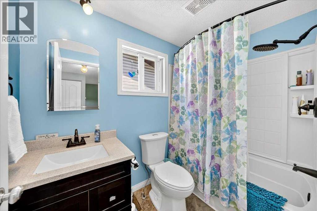 Photo 25 of 6419 26 Avenue Ne, Calgary AB