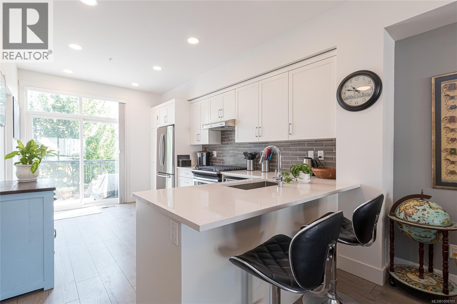 34 370 Latoria Blvd, Colwood