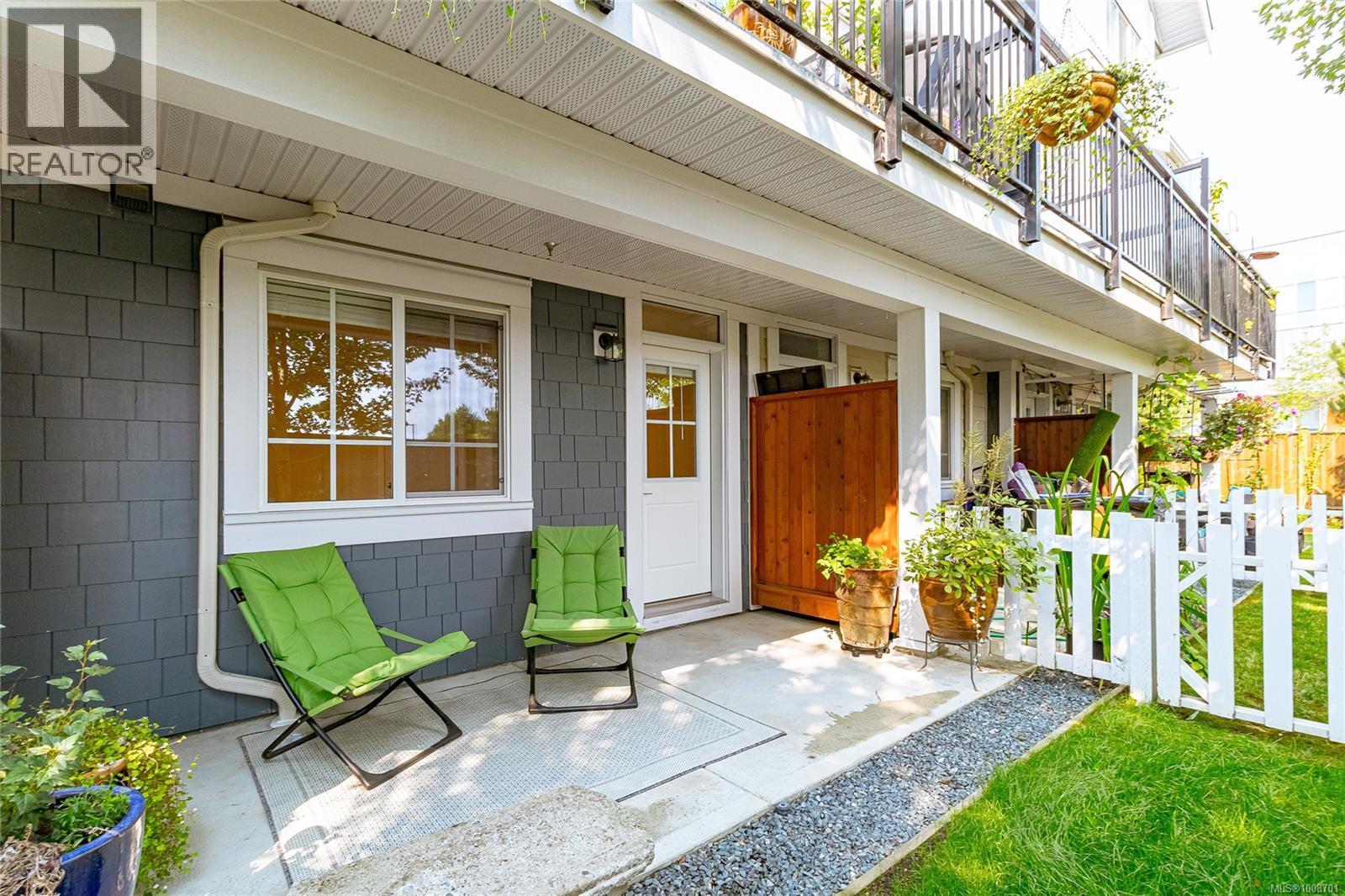 34 370 Latoria Blvd, Colwood