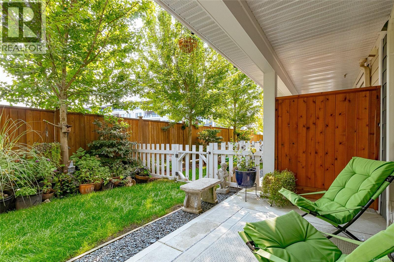 34 370 Latoria Blvd, Colwood