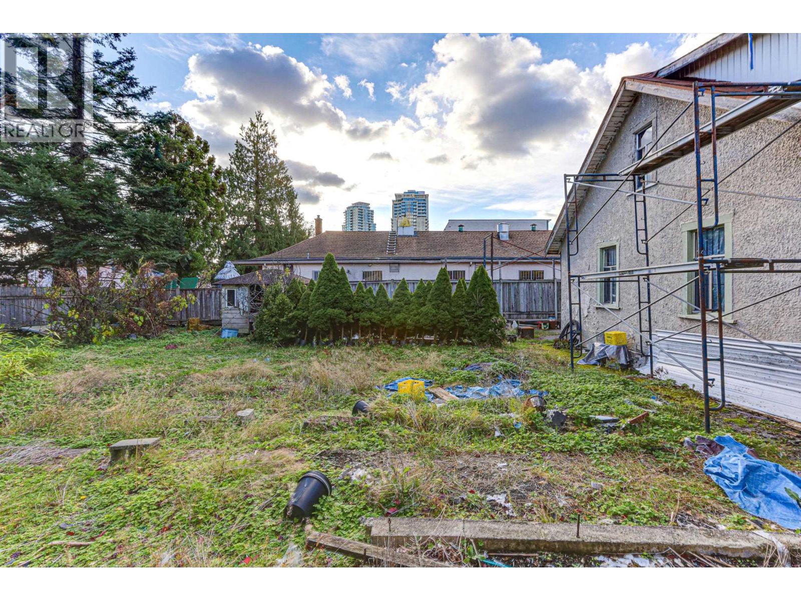 Photo 17 of 7474 Edmonds Street, Burnaby BC
