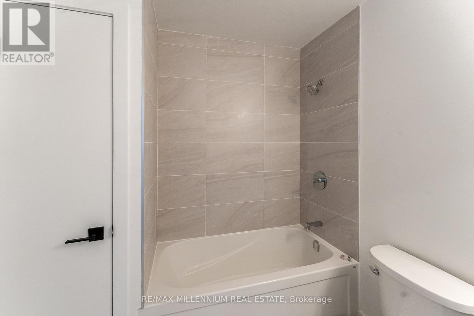 Photo 15 of 208 2782 Barton Street E, Hamilton ON