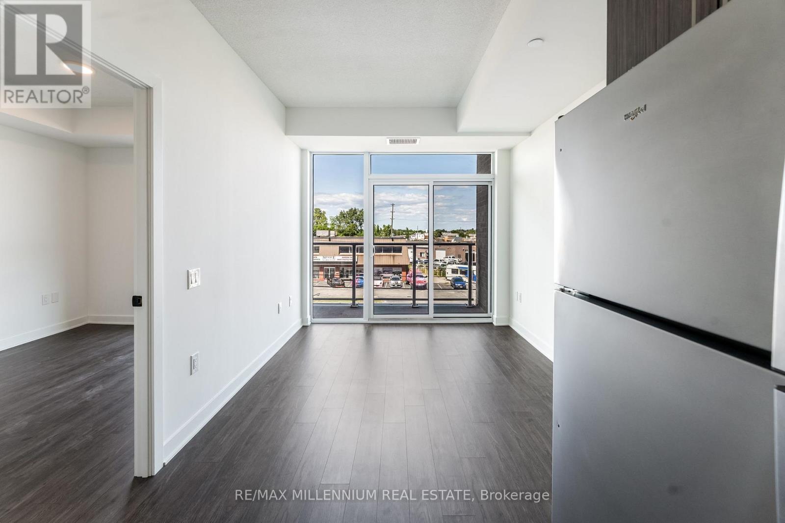 Photo 21 of 208 2782 Barton Street E, Hamilton ON