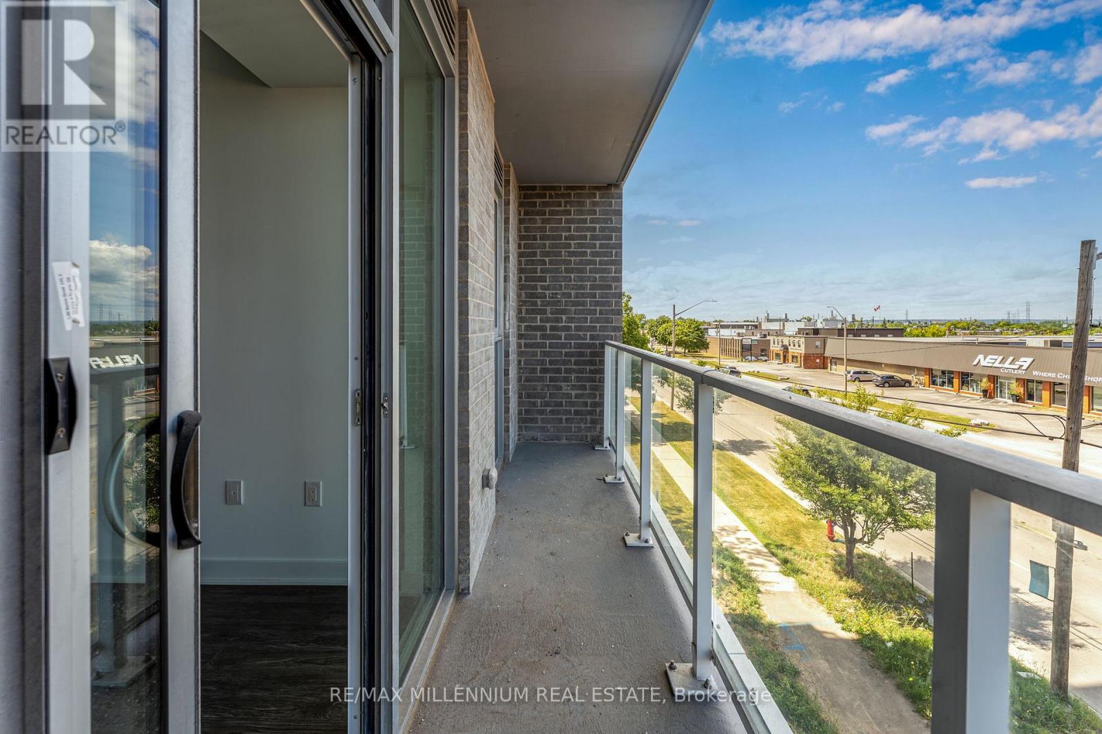 Photo 28 of 208 2782 Barton Street E, Hamilton ON