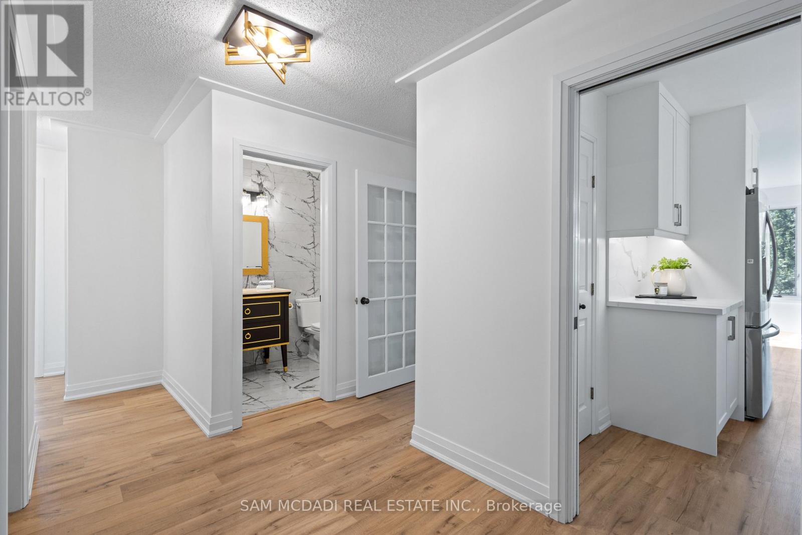 Photo 38 of 83 Royal Oak Drive, Brantford ON