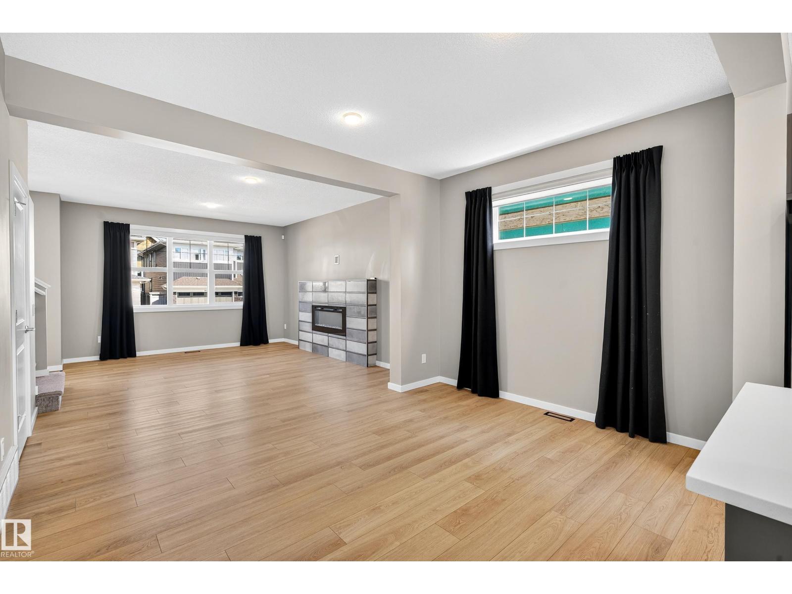 Photo 28 of 6337 Greenaway Av Nw, Edmonton AB