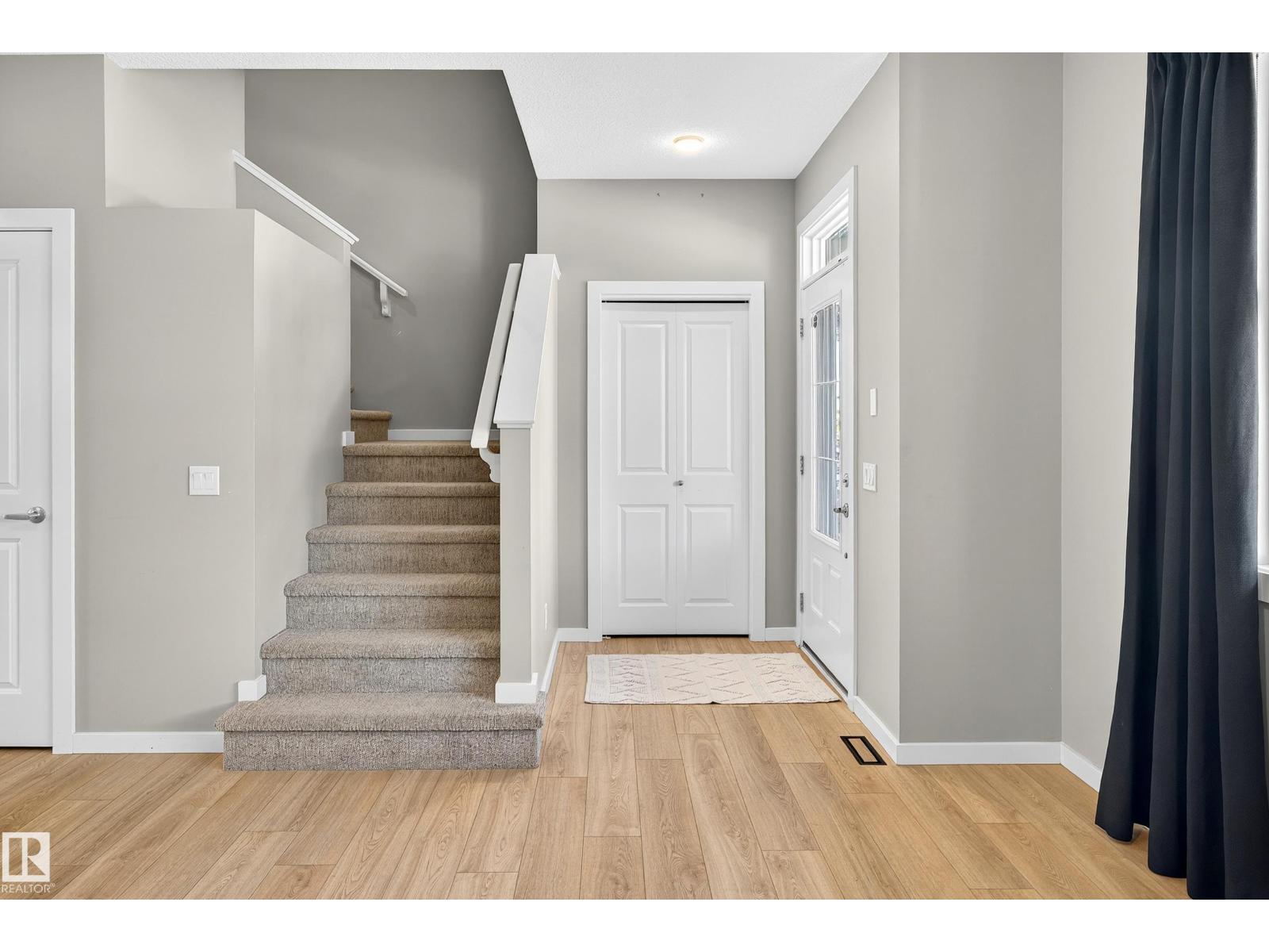 Photo 46 of 6337 Greenaway Av Nw, Edmonton AB